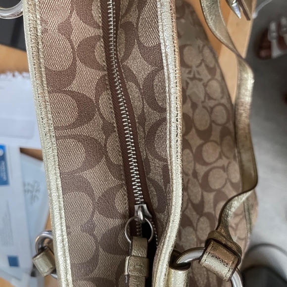 Coach Heritage Star Print Signature C Gold Brown Tote Bag MSRP $298.00 - Picture 9 of 11